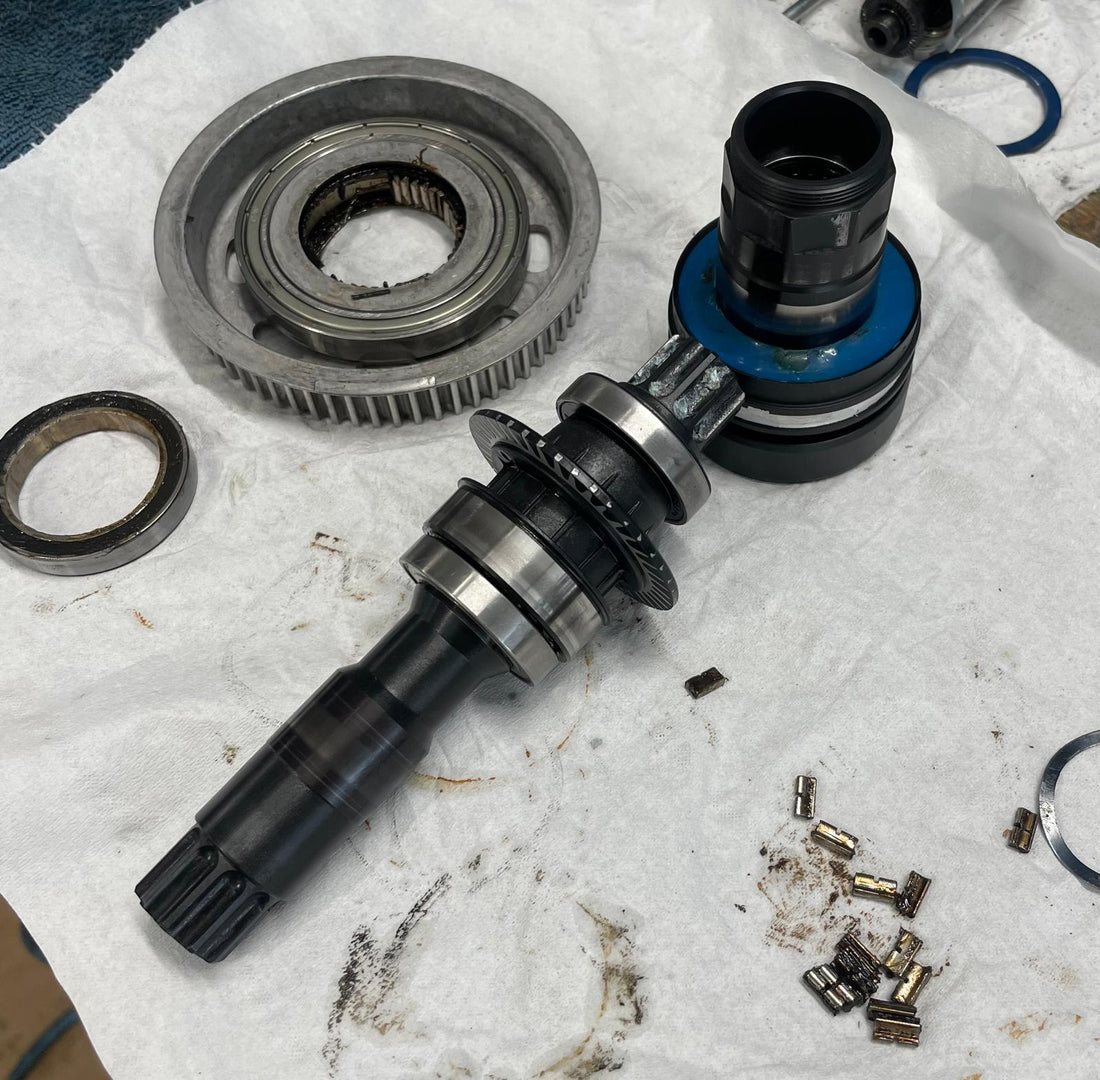 Sostituzione kit cinghia e revisione completa motori Brose mod. S ALU e S MAG