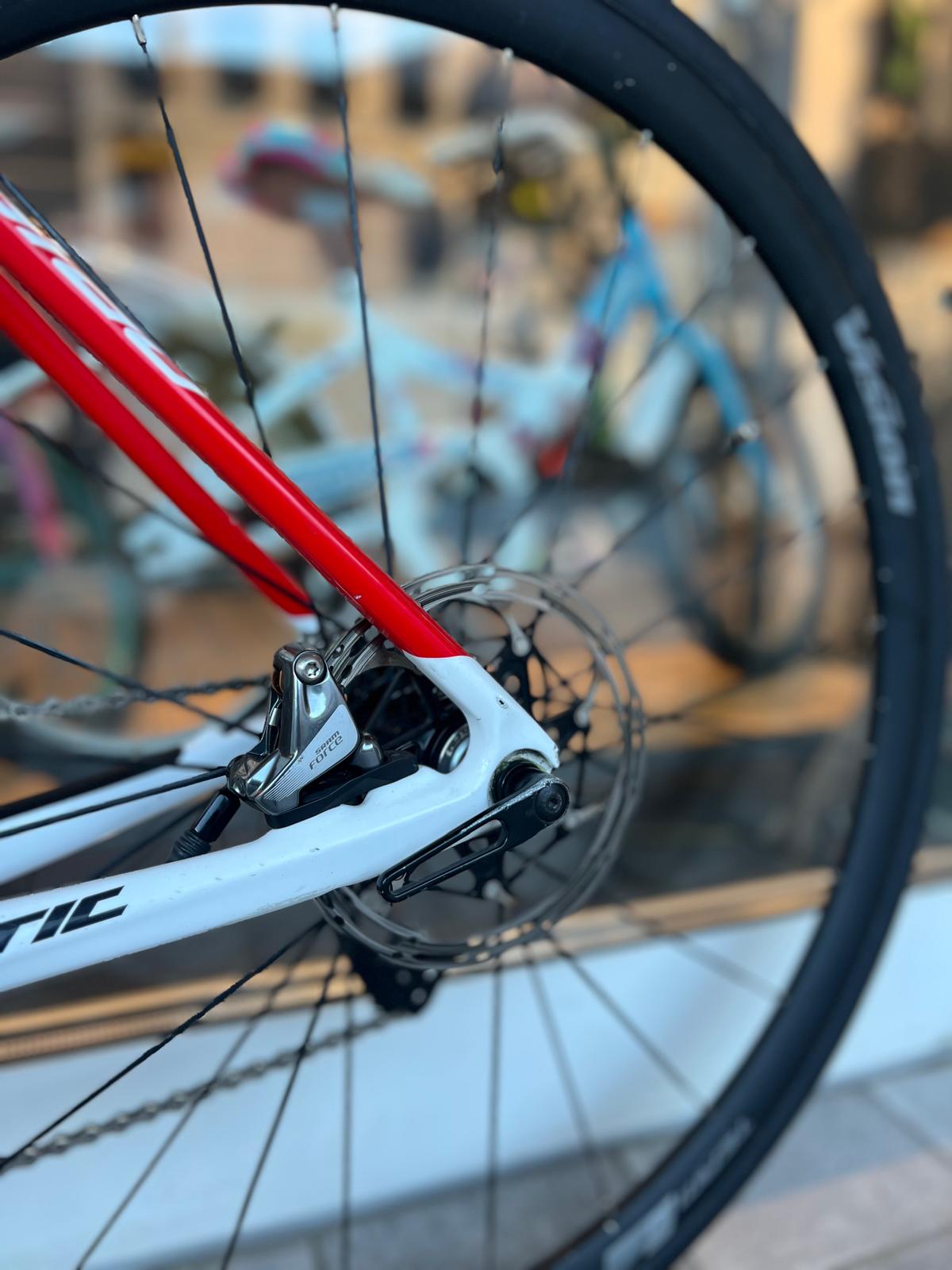 E-road Fantic Passo Giau FAZUA RIDE 50 250+250Wh taglia M