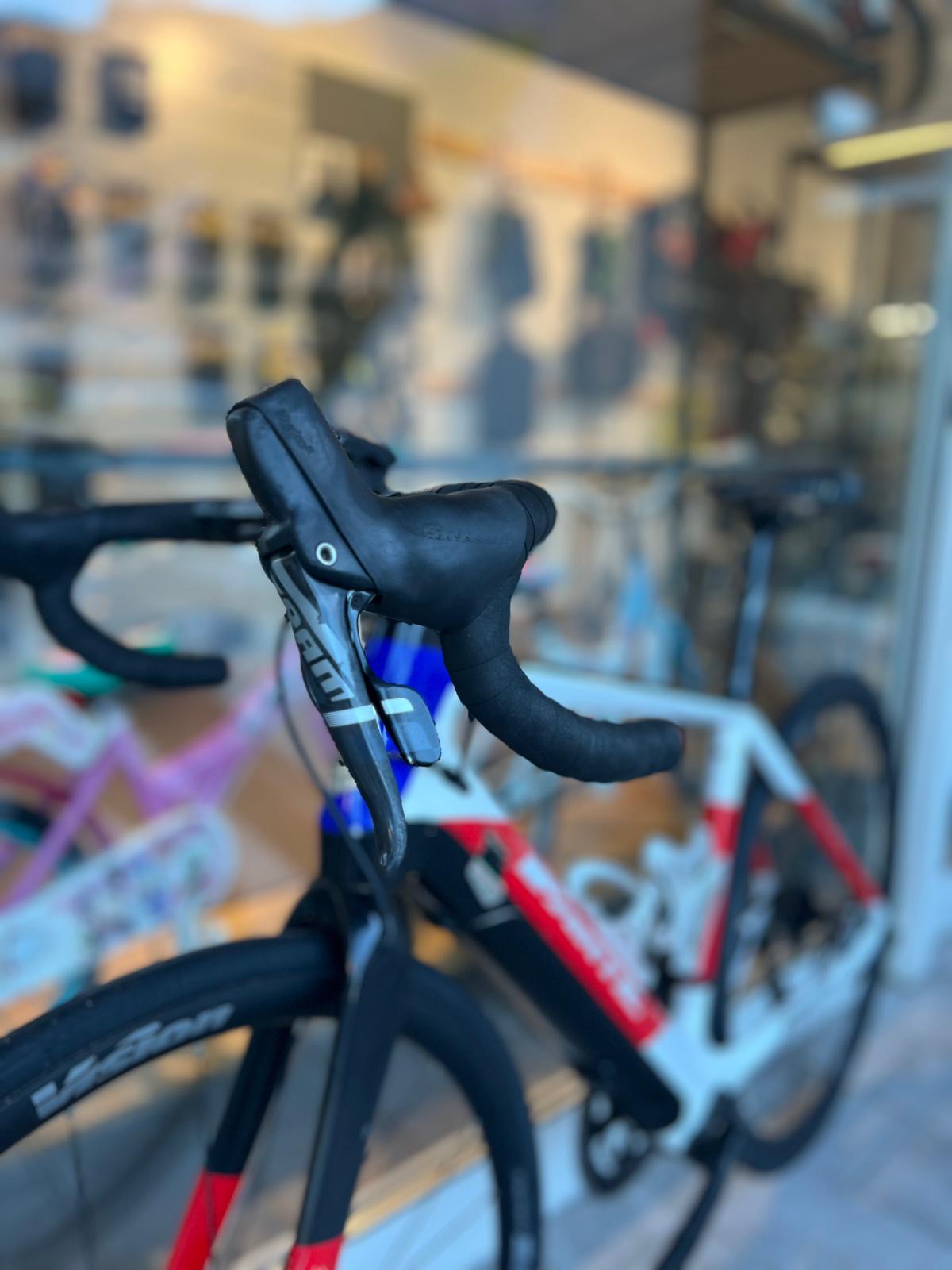 E-road Fantic Passo Giau FAZUA RIDE 50 250+250Wh taglia M