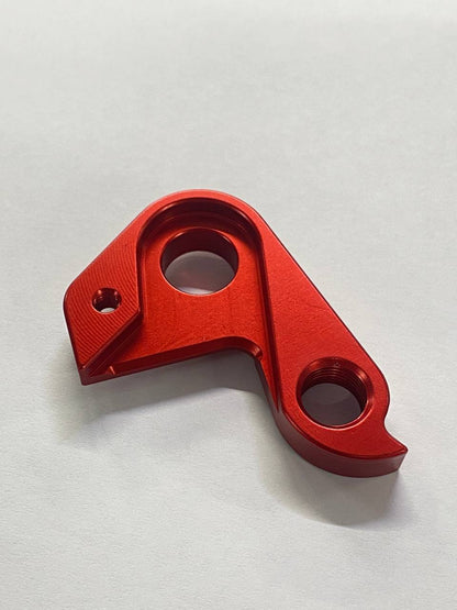 Forcellino supporto cambio per Fantic colore rosso