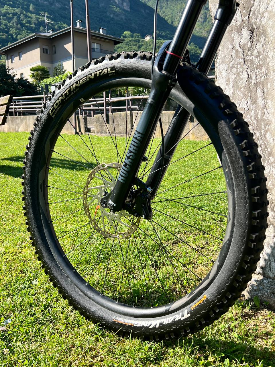 Giant Trance E Pro 625Wh 2022 usata taglia L