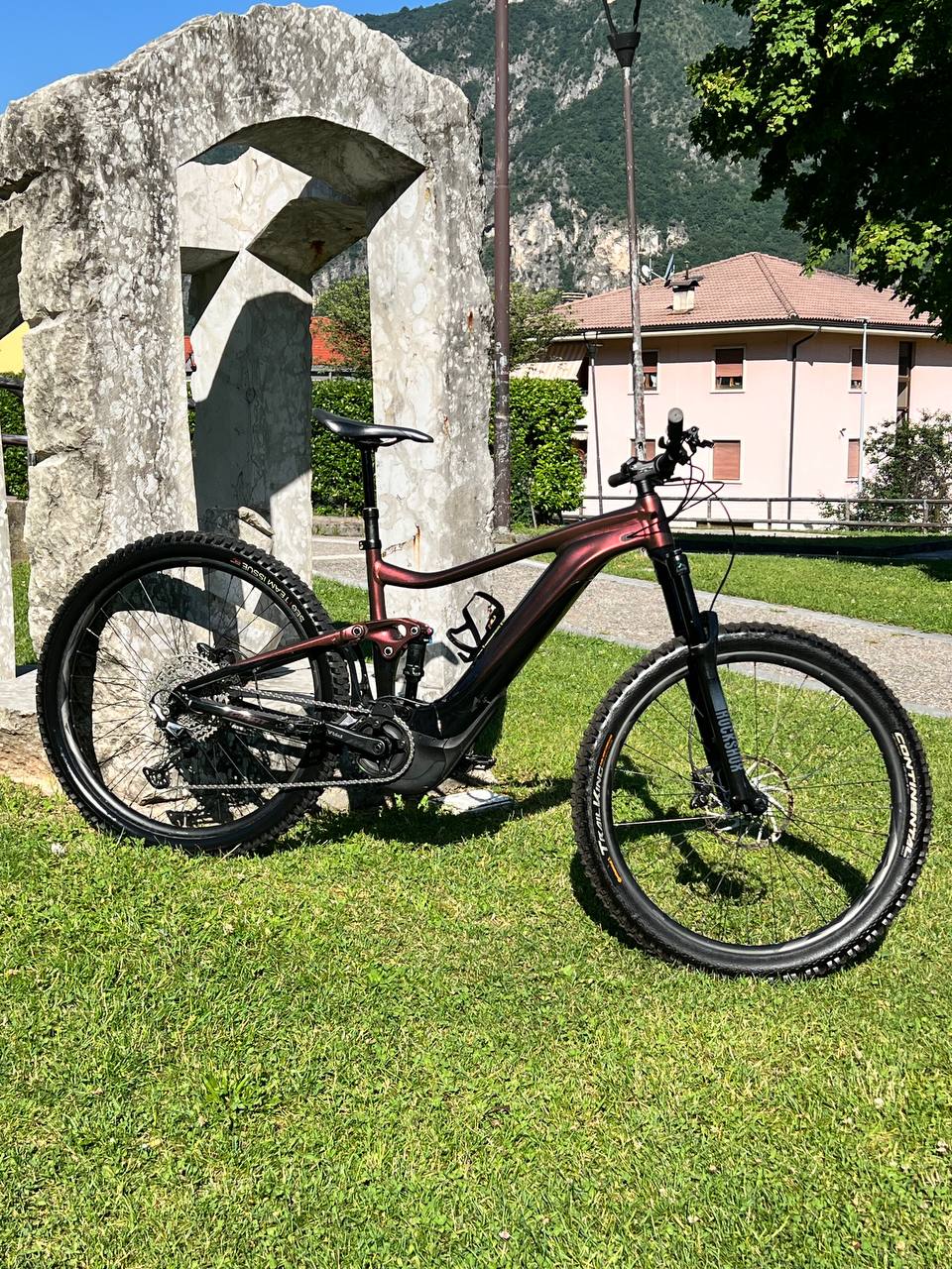 Giant Trance E Pro 625Wh 2022 usata taglia L
