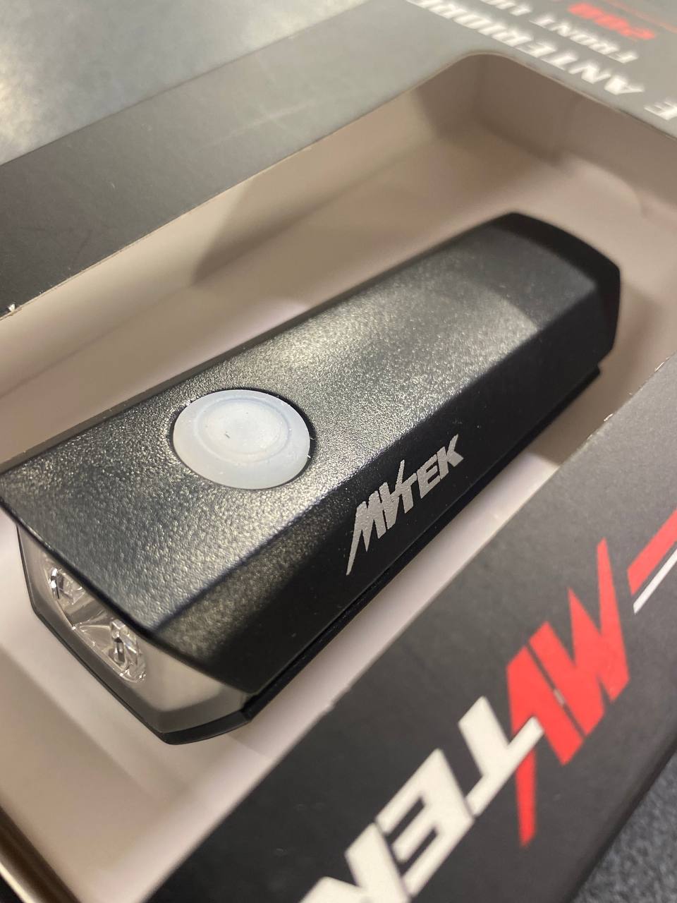 Fanale anteriore mvtek 200 lumens