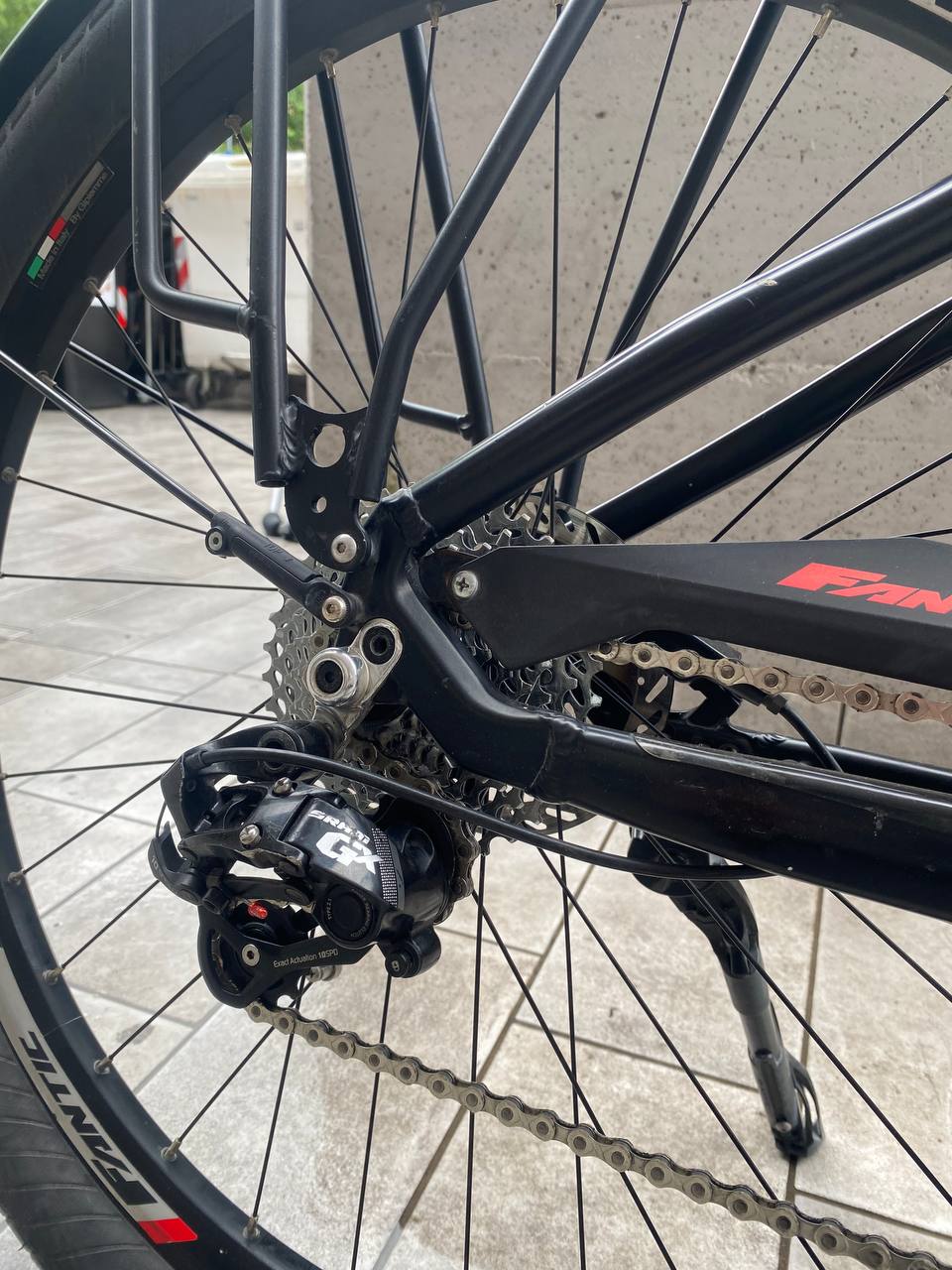 E-bike Fantic Living 630Wh 90Nm 10V usato garantito