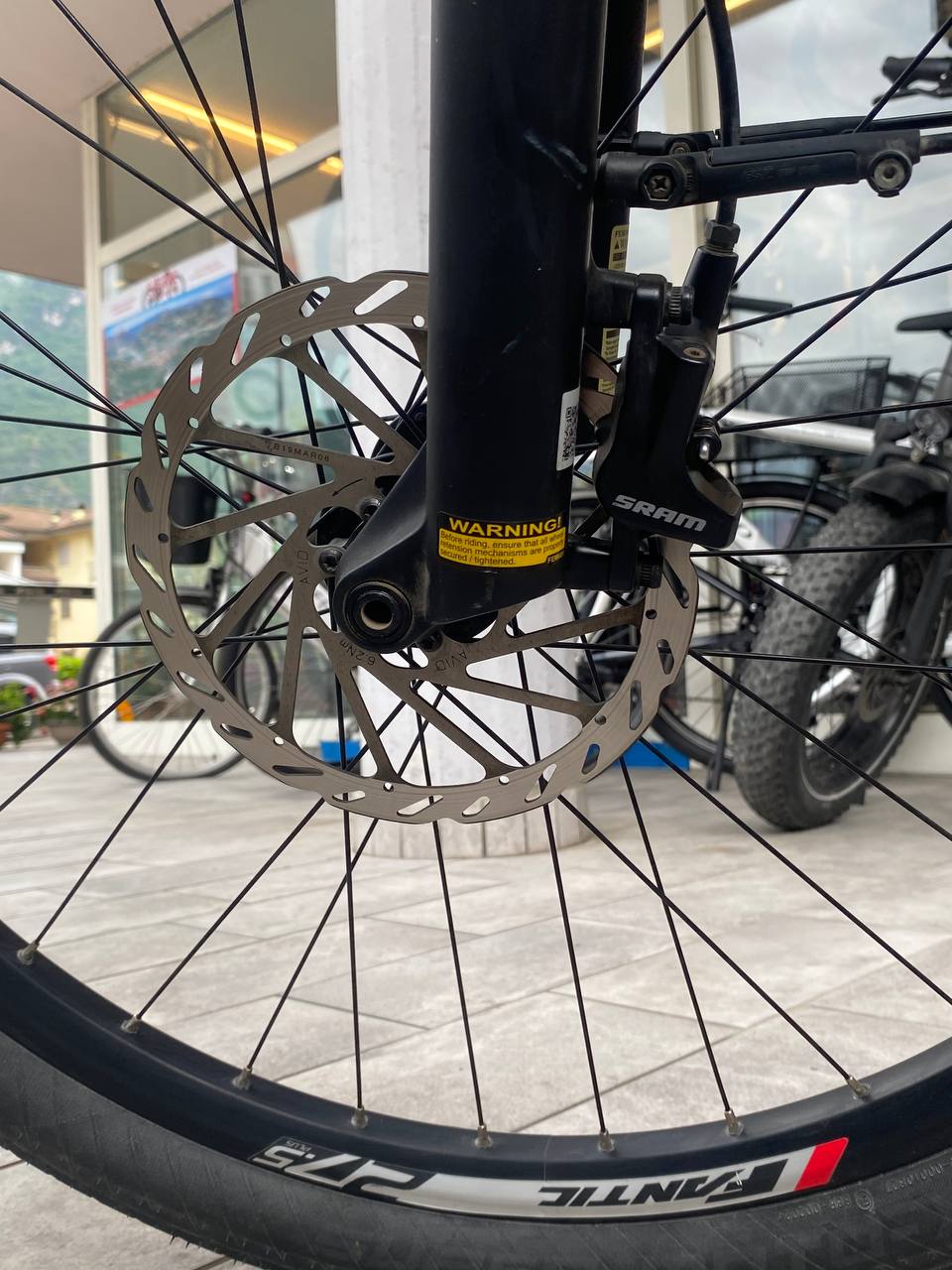 E-bike Fantic Living 630Wh 90Nm 10V usato garantito