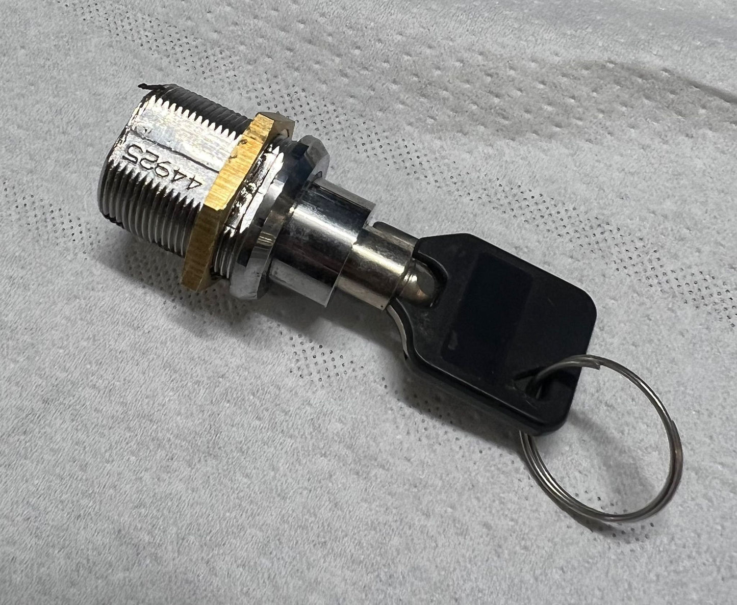 Blocchetto chiave per batterie Fantic 630Wh e 417Wh (esterna, fino al 2017)