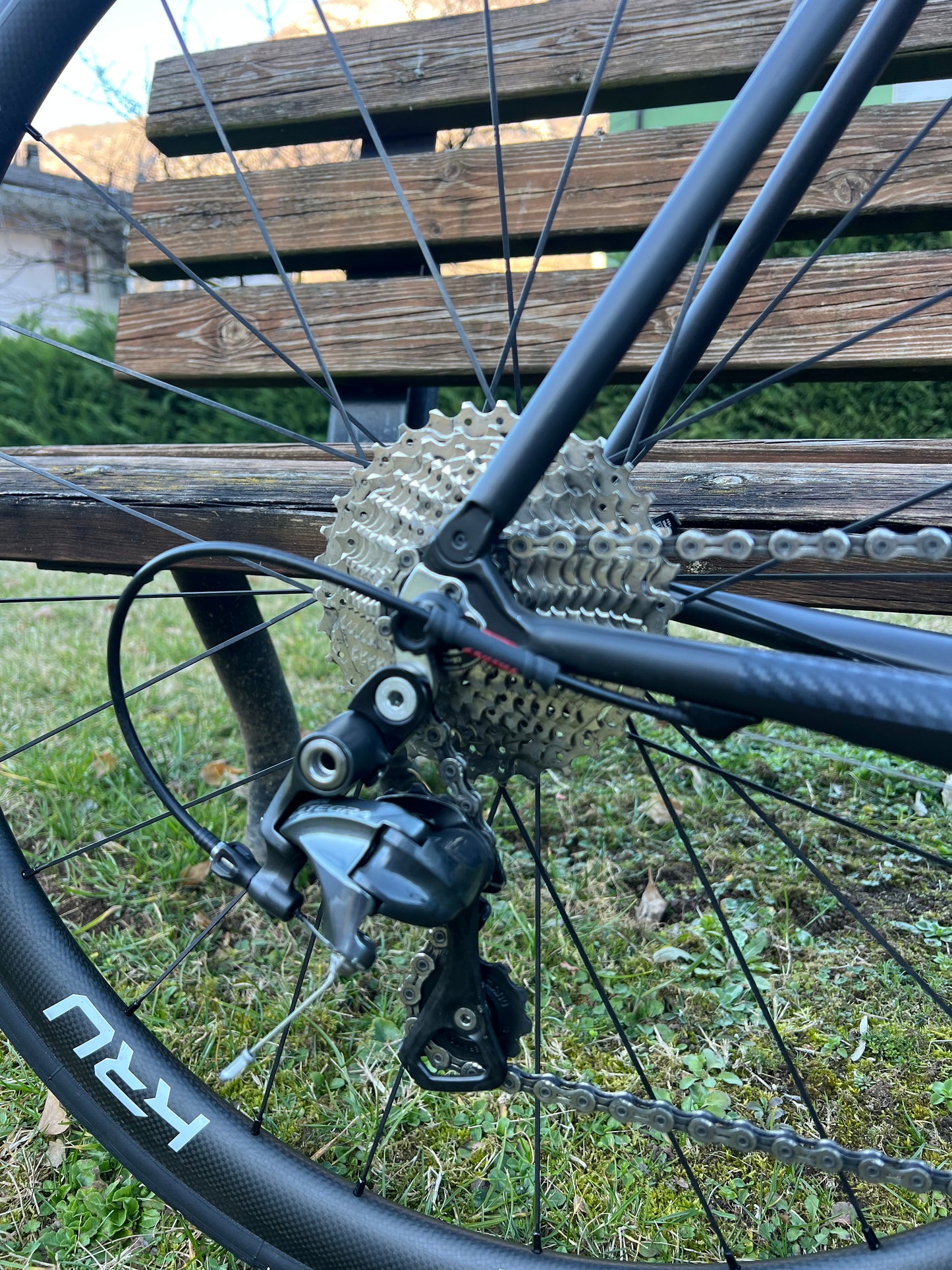 Bici da corsa NERA - telaio monoscocca in carbonio - Shimano Ultegra 11V tg 58