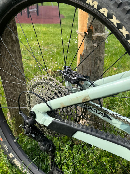 Focus Jam taglia L Shimano XT 12V FOX usato