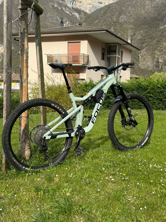 Focus Jam taglia L Shimano XT 12V FOX usato