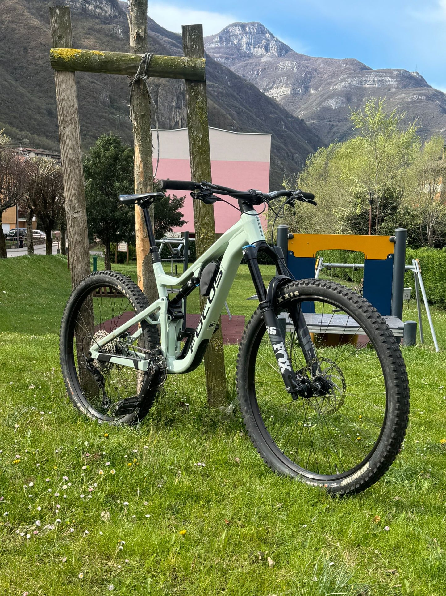 Focus Jam taglia L Shimano XT 12V FOX usato